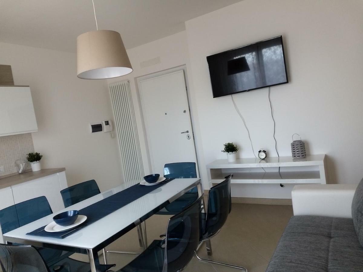 Penthouse On The Adriatic Sea Apartamento Martinsicuro Exterior foto