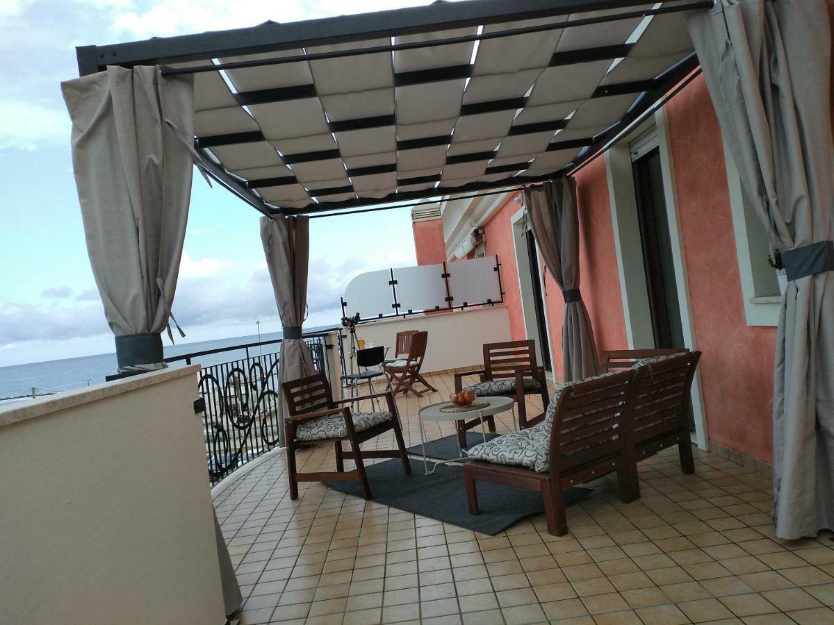 Penthouse On The Adriatic Sea Apartamento Martinsicuro Exterior foto